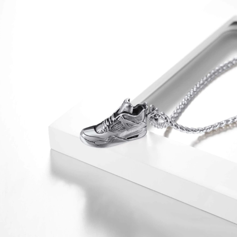 U7 Chain 3mm με Pendant Sneaker - Ανοξείδωτο Ατσάλι – 50CM